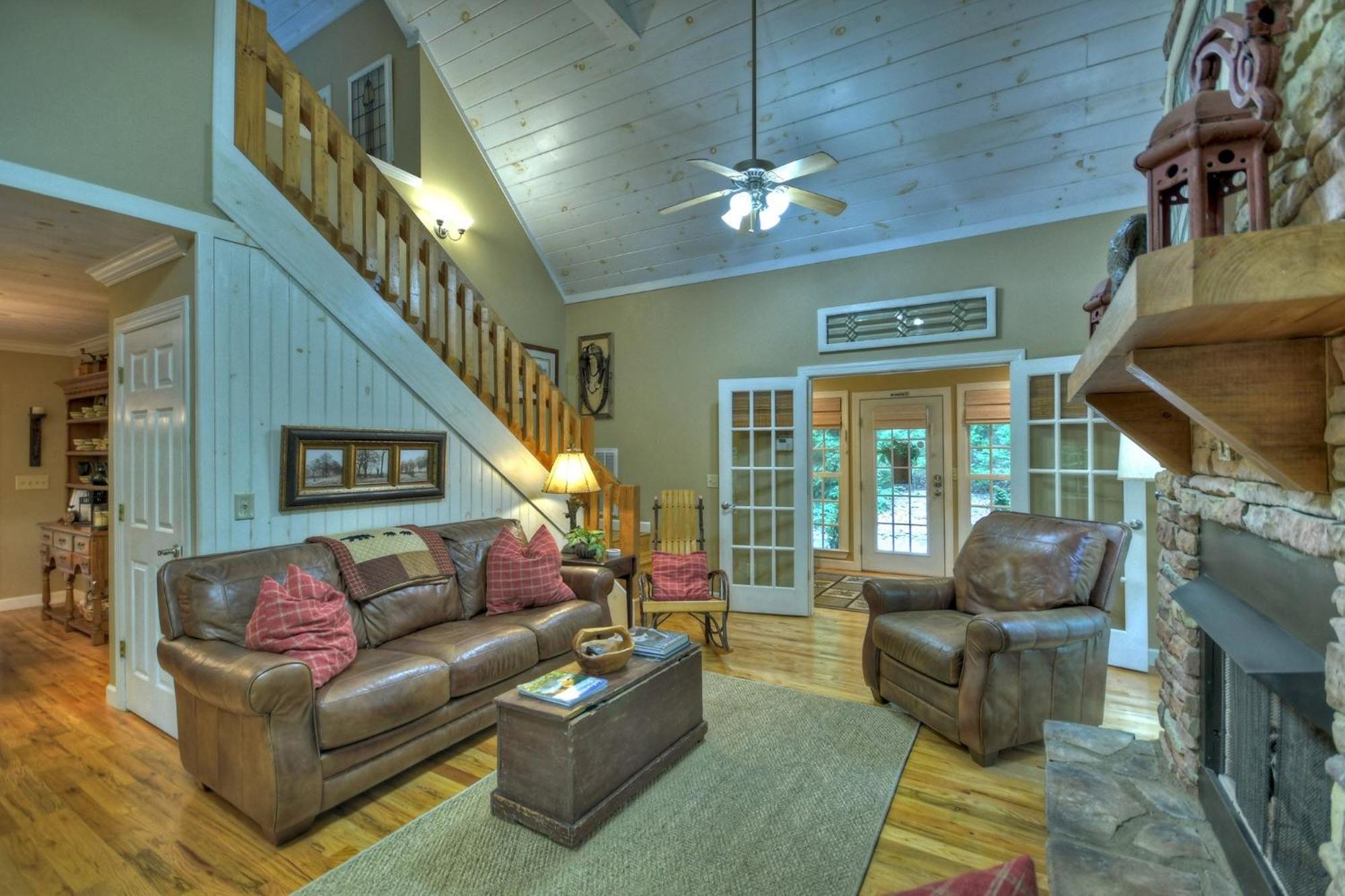 Southern Living Cottage Cozy Up By The Fire Relax On The Porch And Enjoy Peaceful Surroundings Blue Ridge Exterior foto
